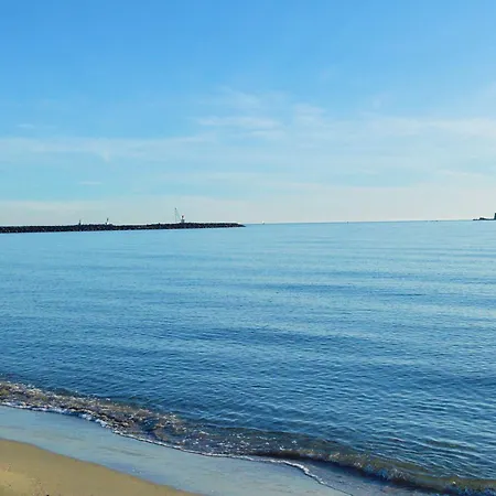 Studio 4 Pers. Avec Terrasse Et Parking Proche Plage Cap D'Agde - Fr-1-249-394